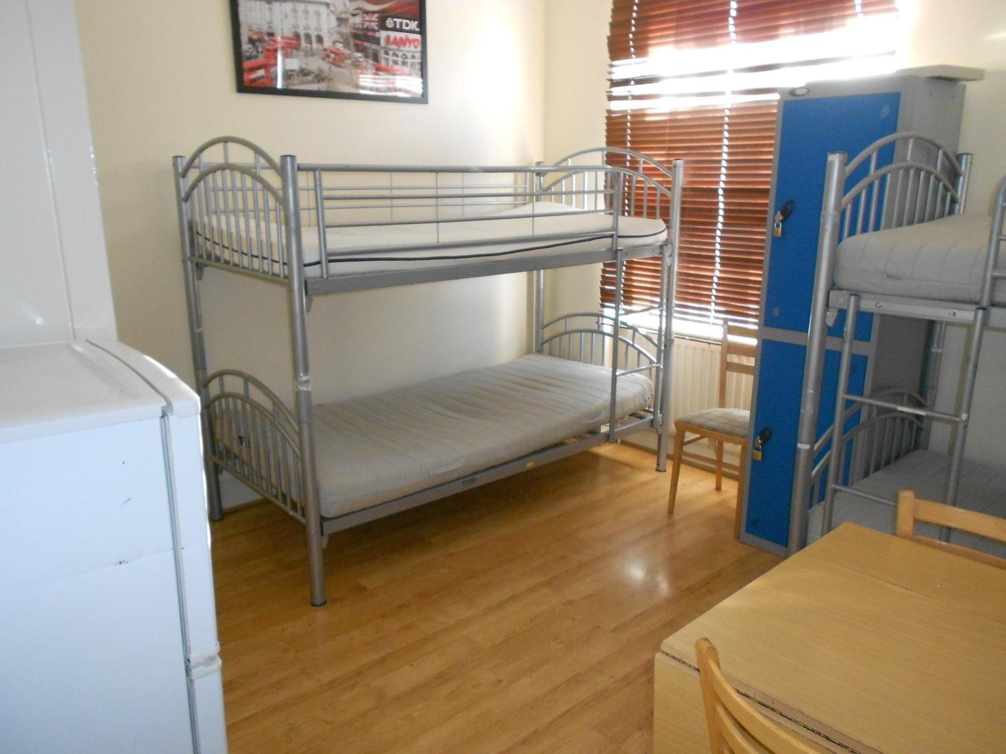 24/7 London Hostel Exterior photo